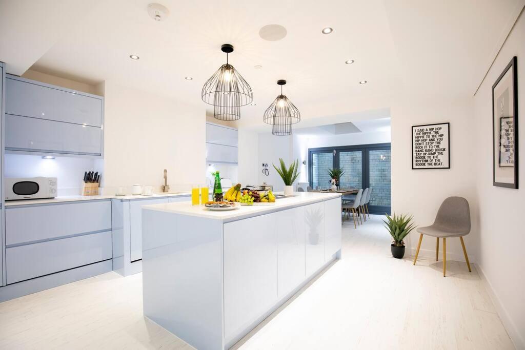 Central Townhouse With Roof Terrace Manchester Exteriér fotografie