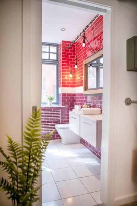 Central Townhouse With Roof Terrace Manchester Exteriér fotografie