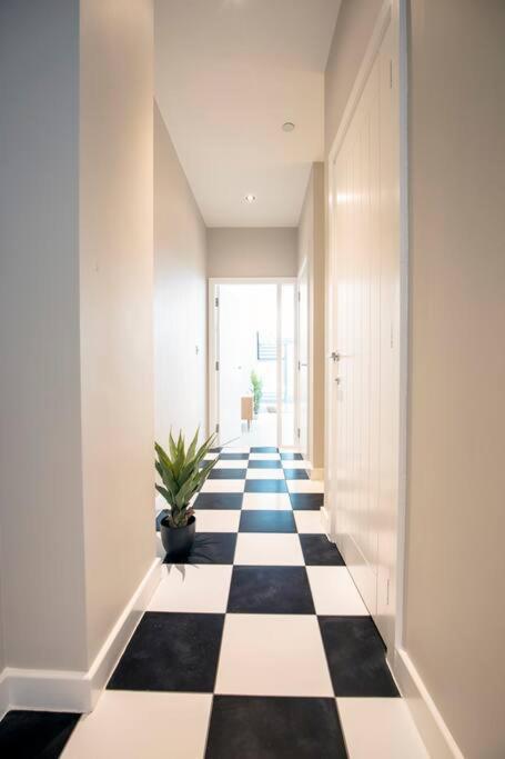 Central Townhouse With Roof Terrace Manchester Exteriér fotografie